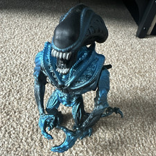 Listing image for Alien Xenomorph Figure Blue & Black Sci-Fi Franchise Collectible